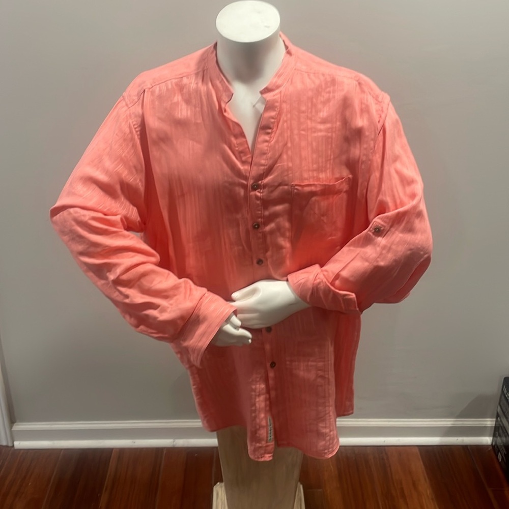 Caribbean long sleeve button down shirt

Make an offer
